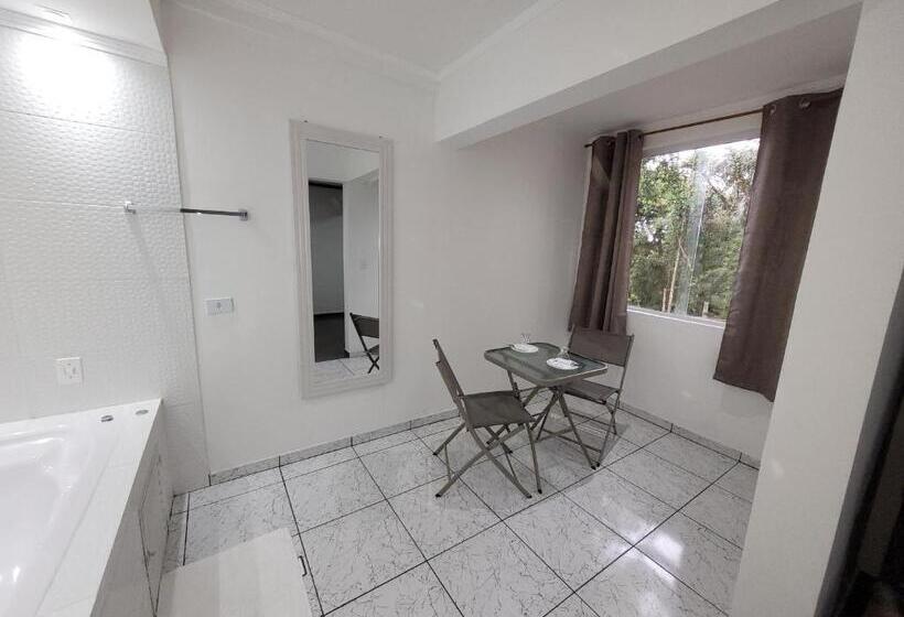 자쿠지 스위트, Pousada Cravo & Canela