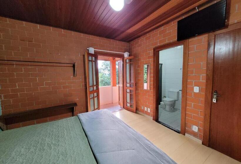 스탠다드 트리플 룸, Pousada Cravo & Canela