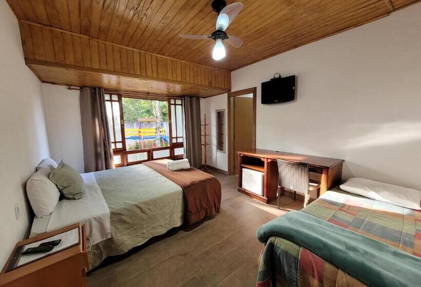 스탠다드 트리플 룸, Pousada Cravo & Canela