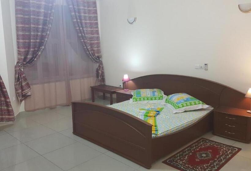 آپارتمان 1 خوابه با بالکن, La Roseline
