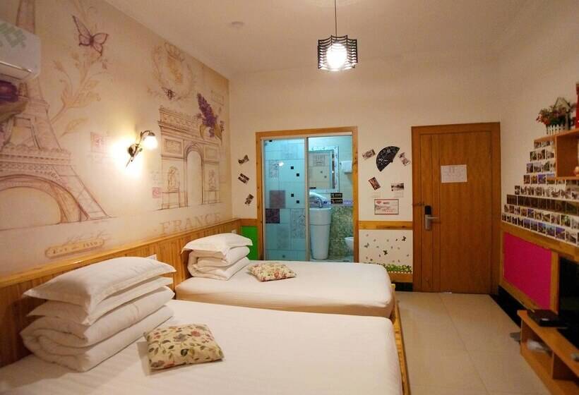 Семейный Номер, Wuzhen Guyun Qianxun Guest House