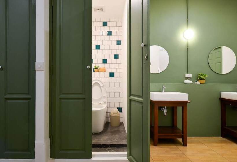 공동 객실, Baan Baan Hostel