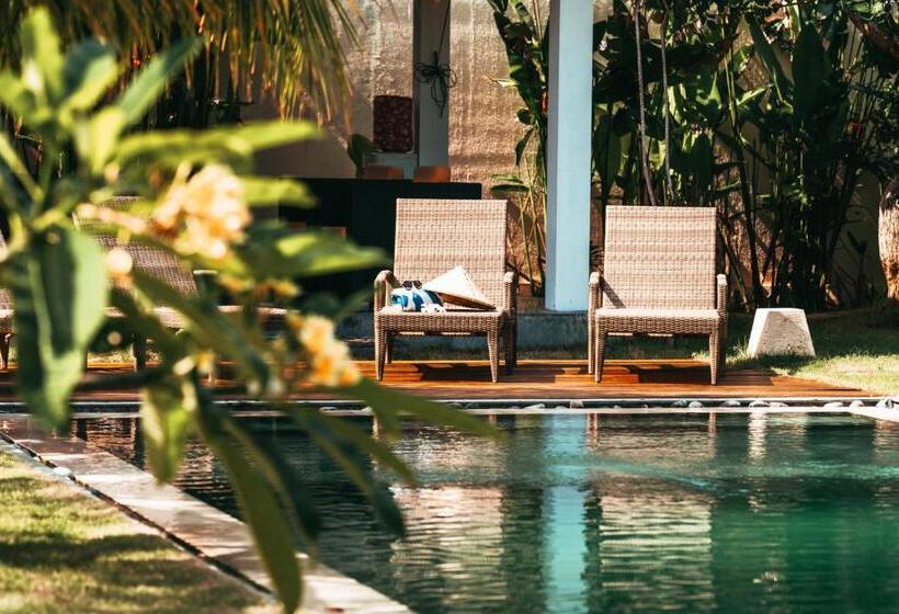 Bungalow Standard Widok Ogród, Bali Mynah Villas Resort