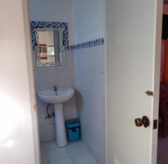 استودیو خانوادگی, Isla Bonita Beach Resort