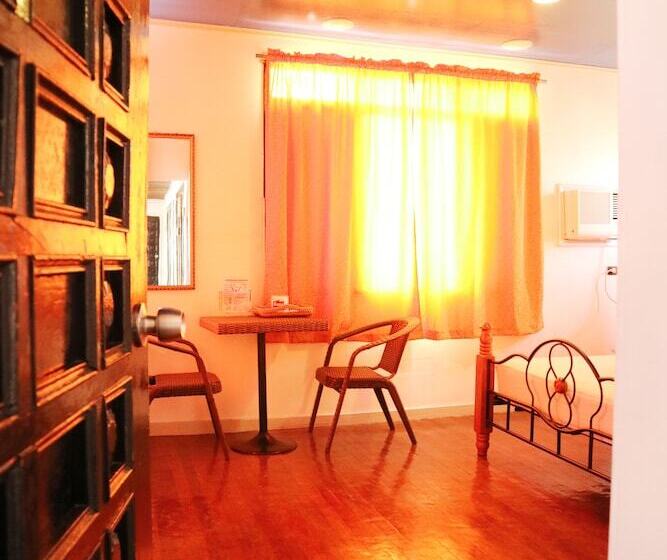 اتاق لوکس, Isla Bonita Beach Resort