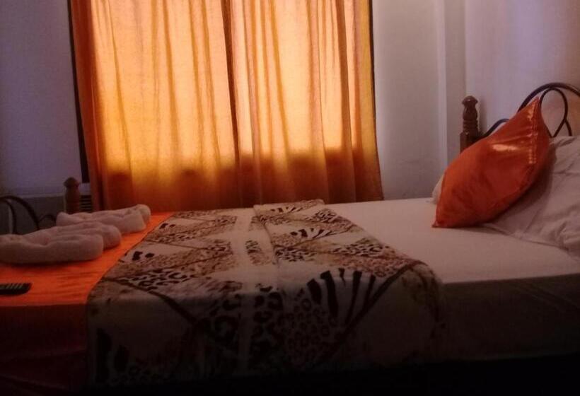 اتاق لوکس, Isla Bonita Beach Resort