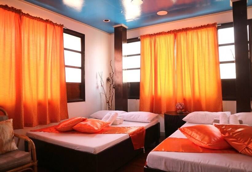 اتاق لوکس, Isla Bonita Beach Resort