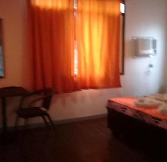اتاق لوکس, Isla Bonita Beach Resort