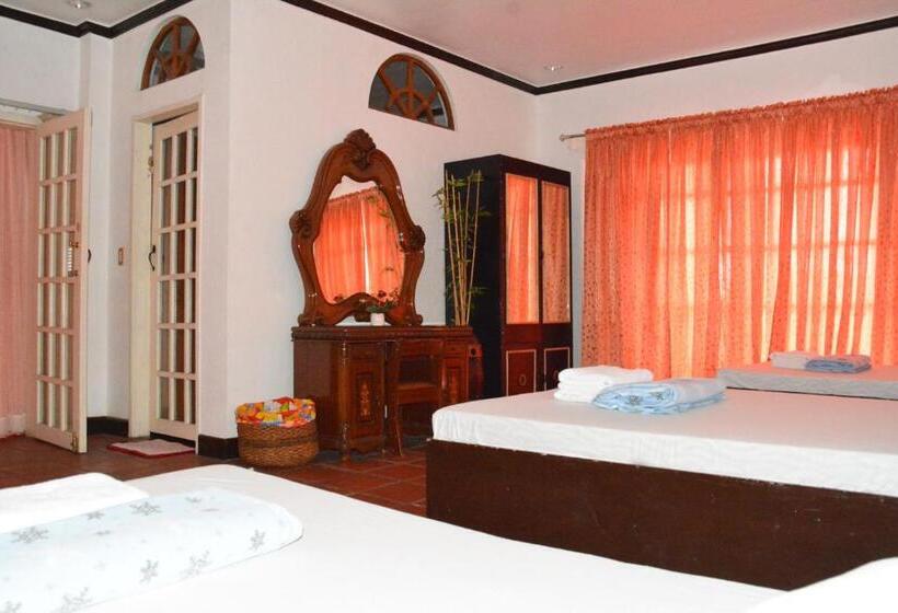 سوییت خانوادگی, Isla Bonita Beach Resort