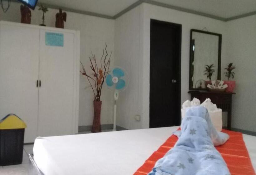 استودیو خانوادگی, Isla Bonita Beach Resort