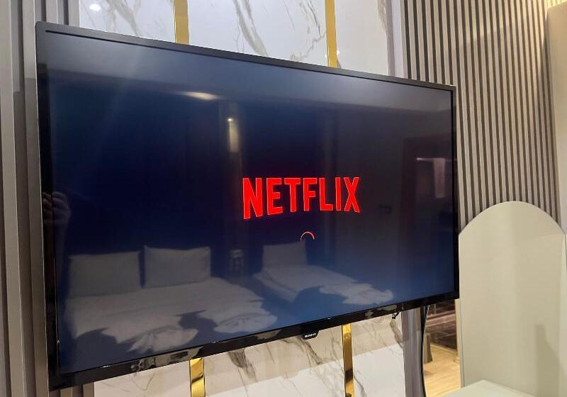 家庭间, Montan Hakata