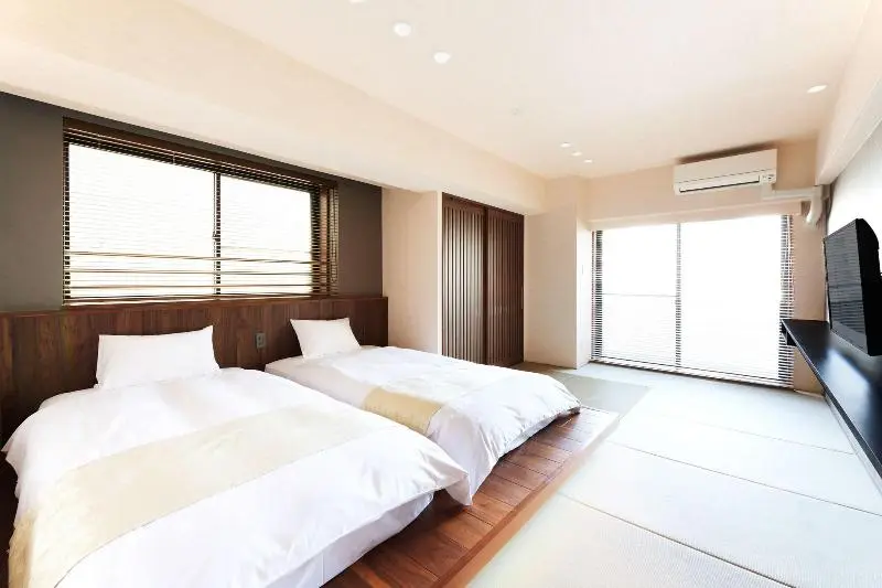 Superior-huone, Montan Hakata