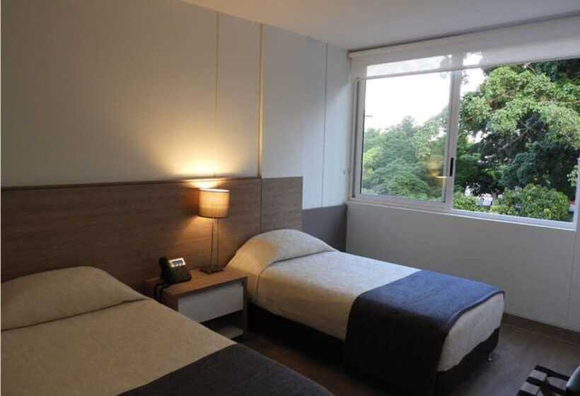 جناح ديلوكس, Park V