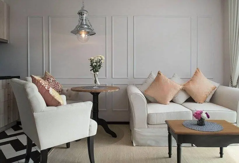 デラックスルーム, The Symphony Suites Pattaya