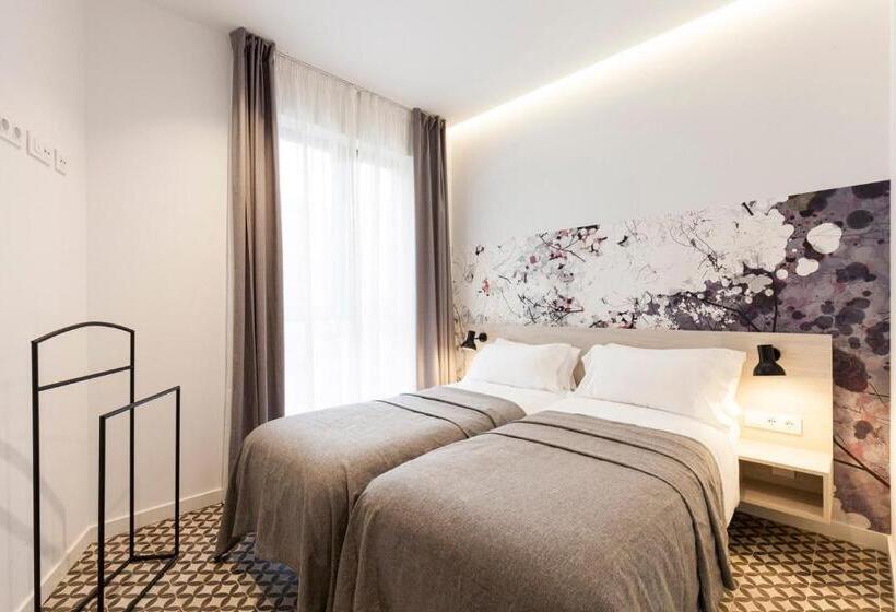 Апартаменты 2 Спальни, Aspasios Poble Nou Apartments