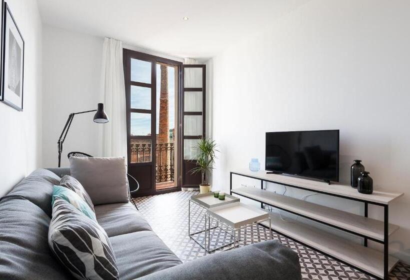 Апартаменты 3 Спальни, Aspasios Poble Nou Apartments