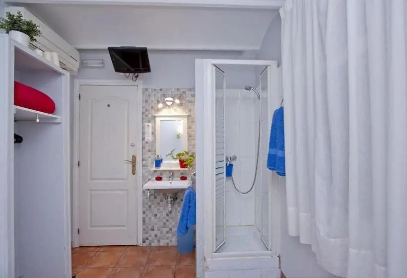 اتاق استاندارد یک نفره, Barcelona City Rooms