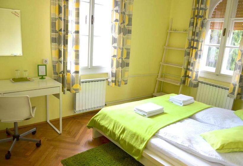 اتاق استاندارد با سرویس بهداشتی مشترک, Guesthouse Soul