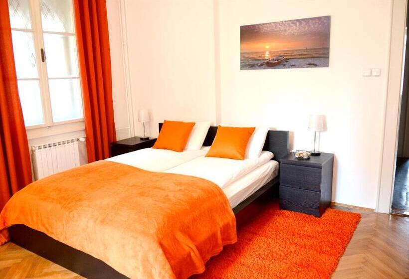 اتاق استاندارد چهارنفره با سرویس بهداشتی مشترک, Guesthouse Soul