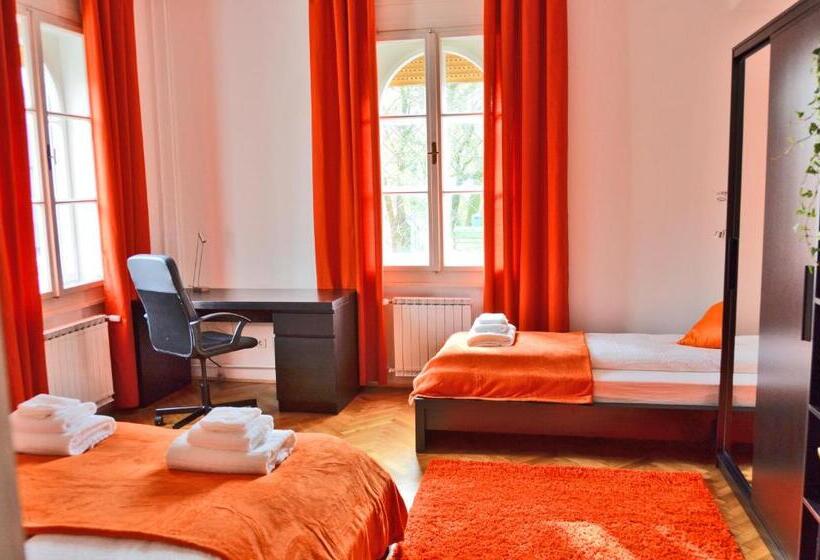 اتاق استاندارد سه نفره, Guesthouse Soul