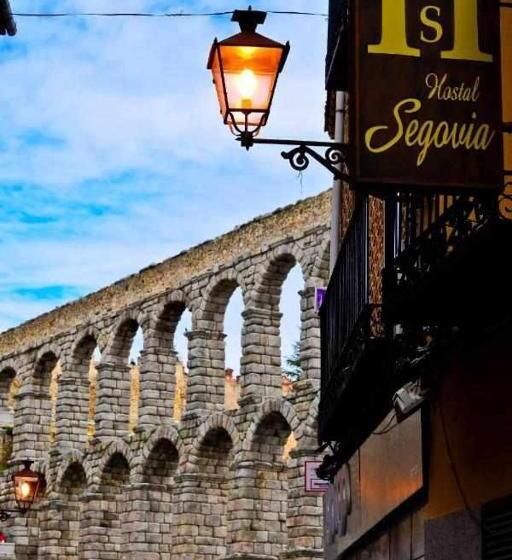 经济房, Hostal Segovia Adults Only