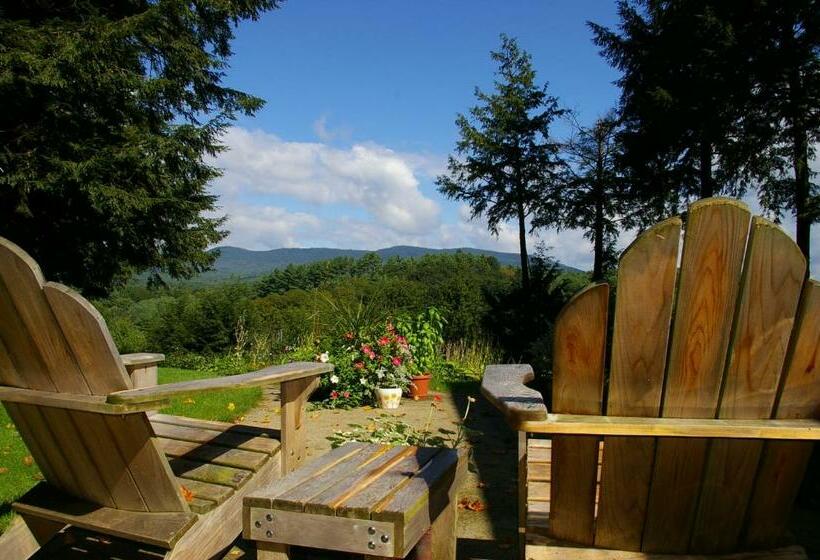 带大床的套房, Inn Victoria