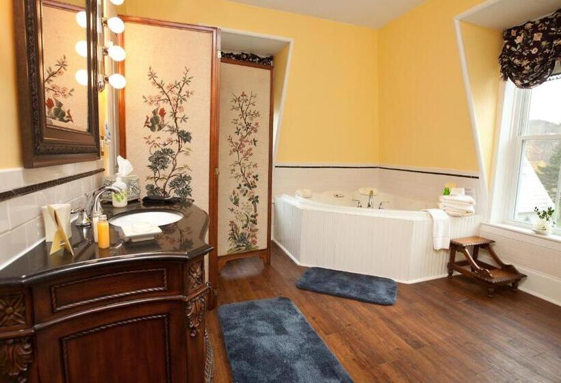 带大床的套房, Inn Victoria