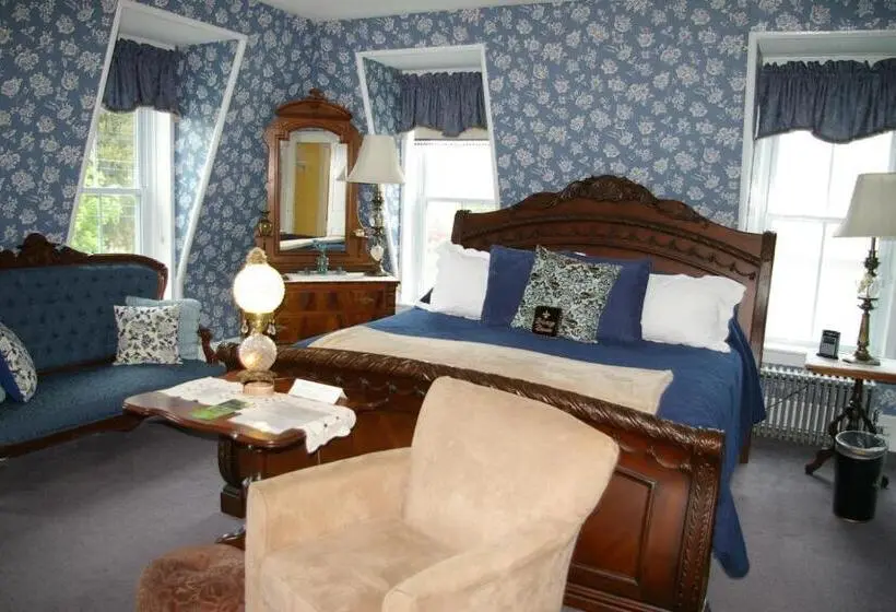 キングサイズベッドのスイートルーム, Inn Victoria