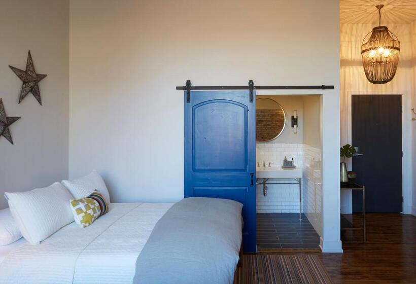 스위트 퀸침대, Kinn Guesthouse Bay View