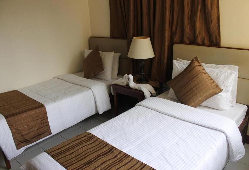 Номер Стандарт, La Casarita