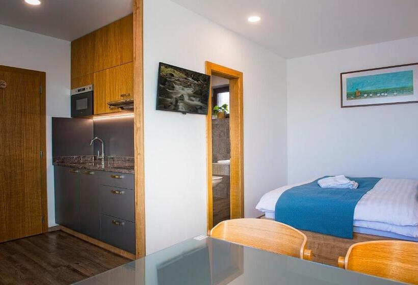 إستوديو ديلوكس, Penzión Darinka