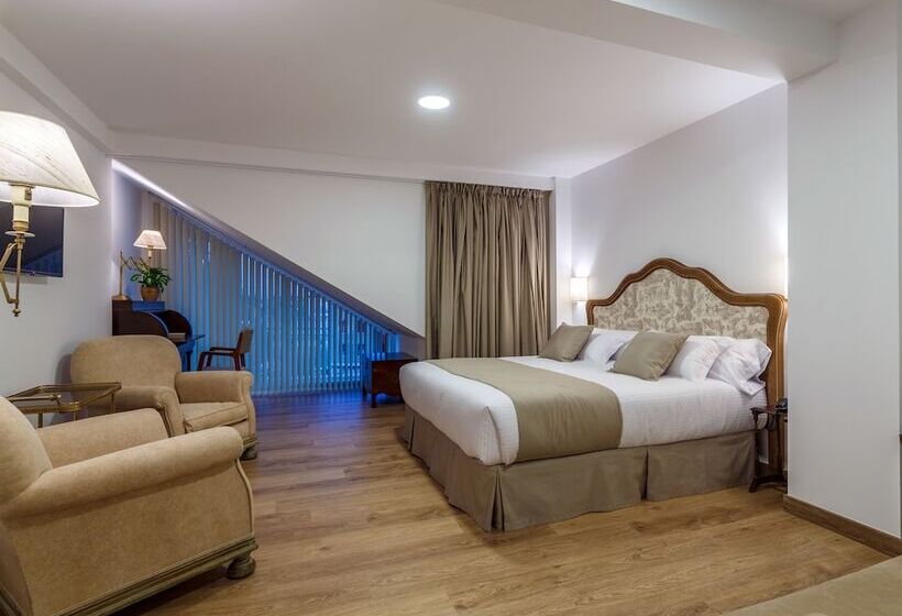 디럭스 스위트, Suite Home Sardinero