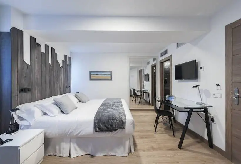 バスタブ付きデラックスルーム, Suite Home Sardinero