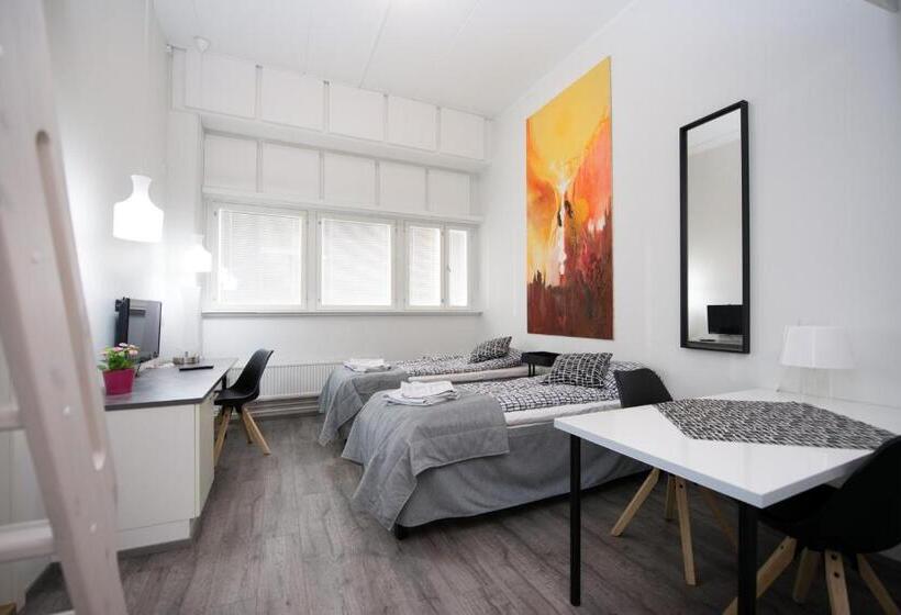 스탠다드 스튜디오, Innotelli Apartments