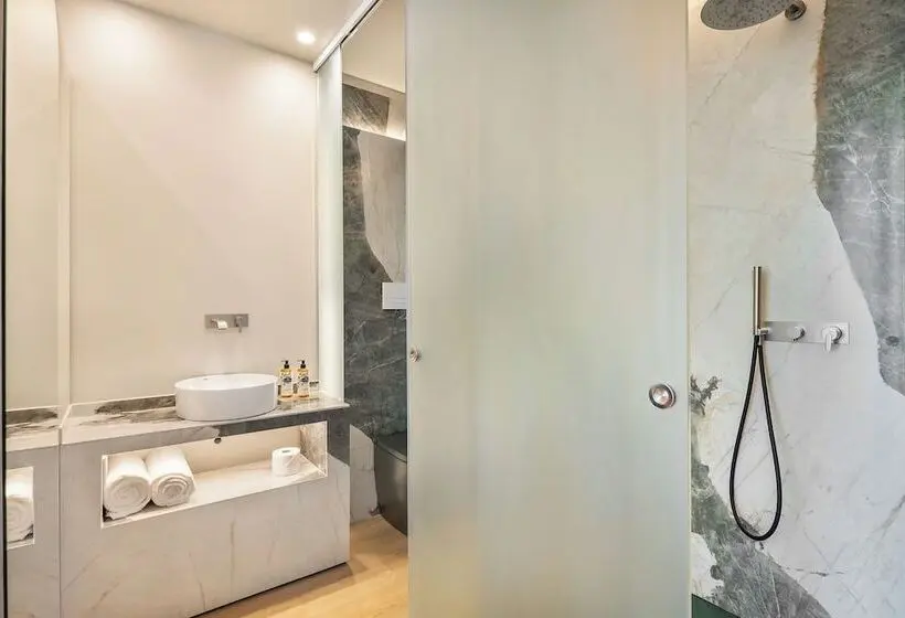 スイート, Castelo Suites