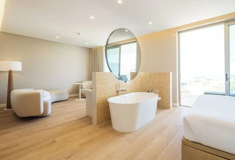 プレミアムスイート, Castelo Suites