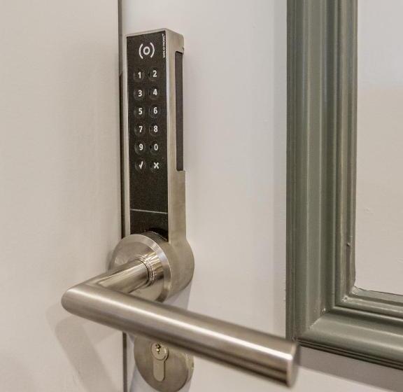 Superior suite with garden view, Edgar Suites Expo Paris Porte De Versailles