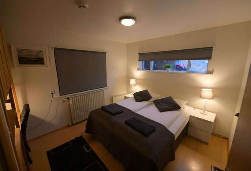 اتاق استاندارد با سرویس بهداشتی مشترک, Guesthouse Carina