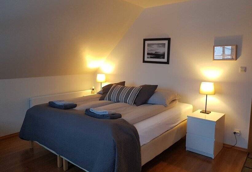 اتاق استاندارد با سرویس بهداشتی مشترک, Guesthouse Carina