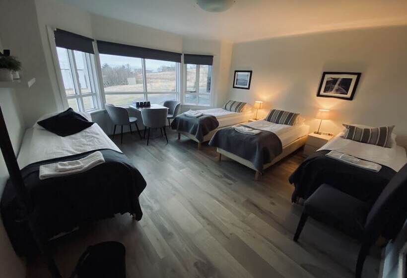 اتاق چهار تخته با دستشویی مشترک, Guesthouse Carina