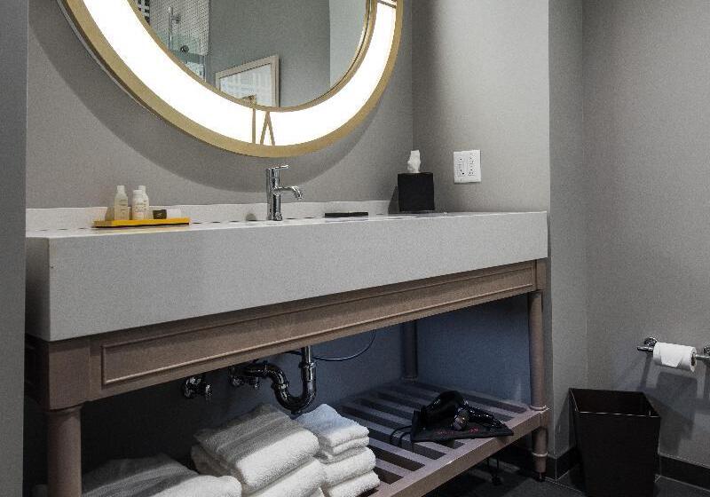Стандартный Номер Кровать Кинг, Indigo Hattiesburg, An Ihg