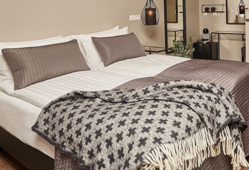 اتاق استاندارد, Keflavik Micro Suites