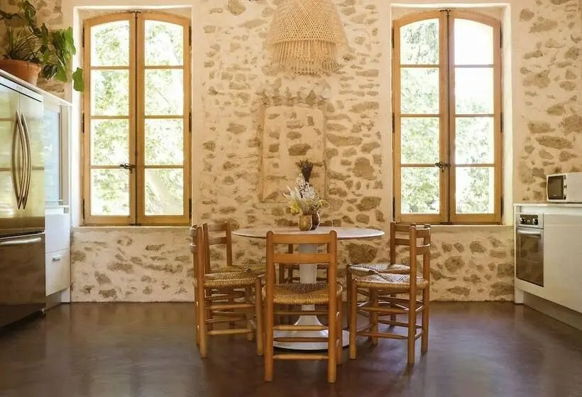 ３ベッドルームアパートメント, Le Galinier, Lourmarin, An Authentic Beaumier Guesthouse