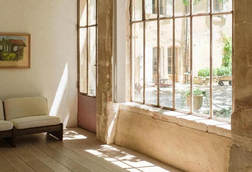 בקתה, Le Galinier, Lourmarin, An Authentic Beaumier Guesthouse