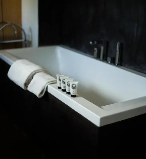 キャビン, Le Galinier, Lourmarin, An Authentic Beaumier Guesthouse