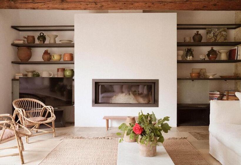 בקתה, Le Galinier, Lourmarin, An Authentic Beaumier Guesthouse