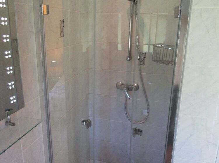 חדר סטנדרט, Locatlantique