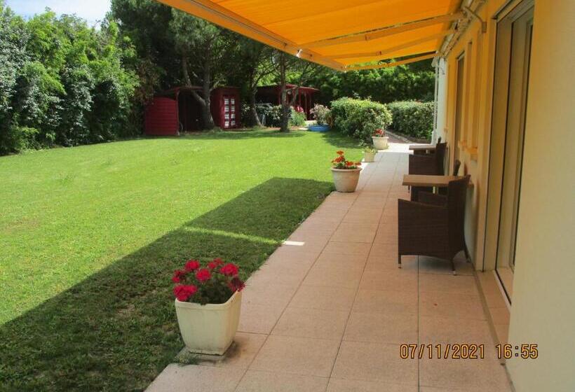 חדר סטנדרט נוף לגינה, Locatlantique