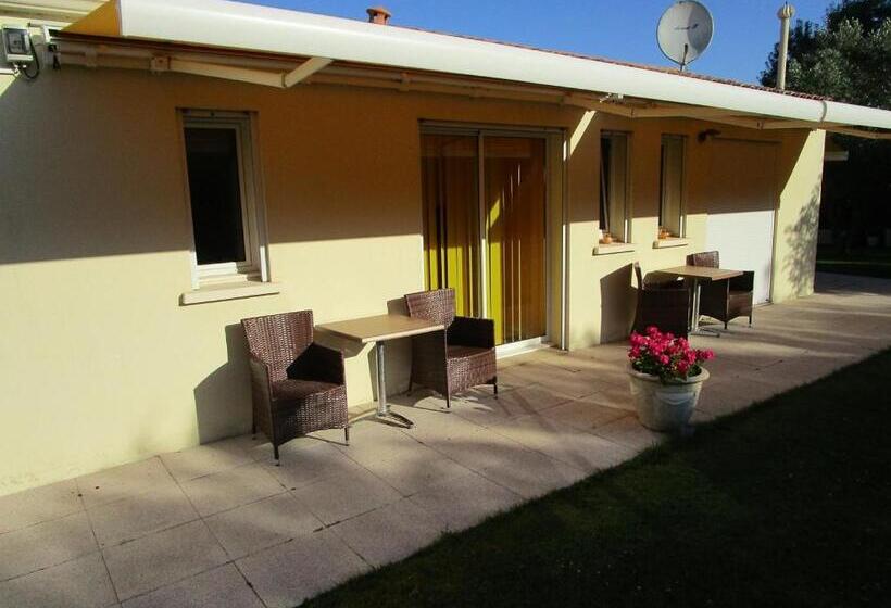 חדר סטנדרט עם טרסה, Locatlantique