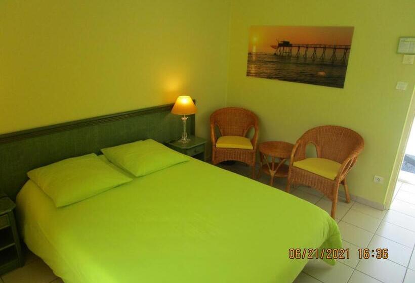 חדר סטנדרט עם טרסה, Locatlantique